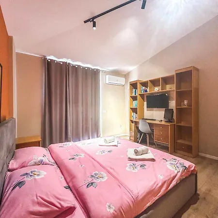 With A Terrace 1320 Apartment